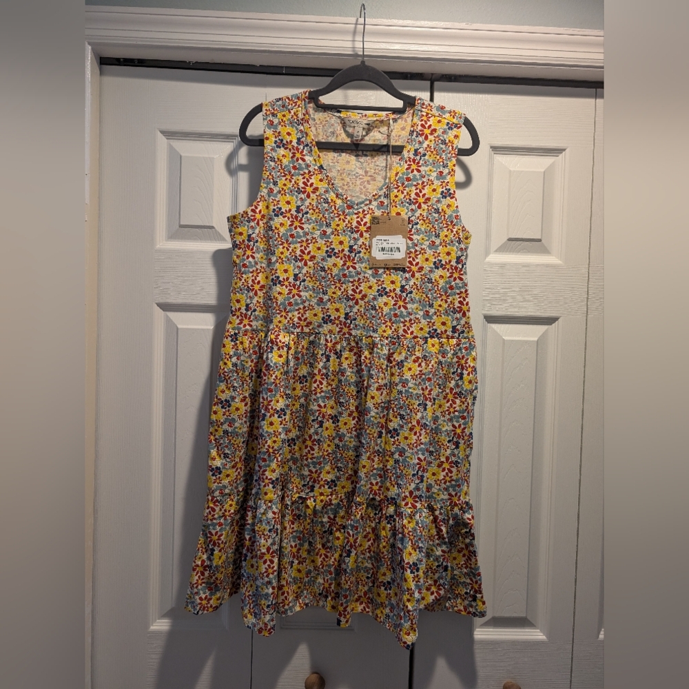 Floral Dress With Pockets